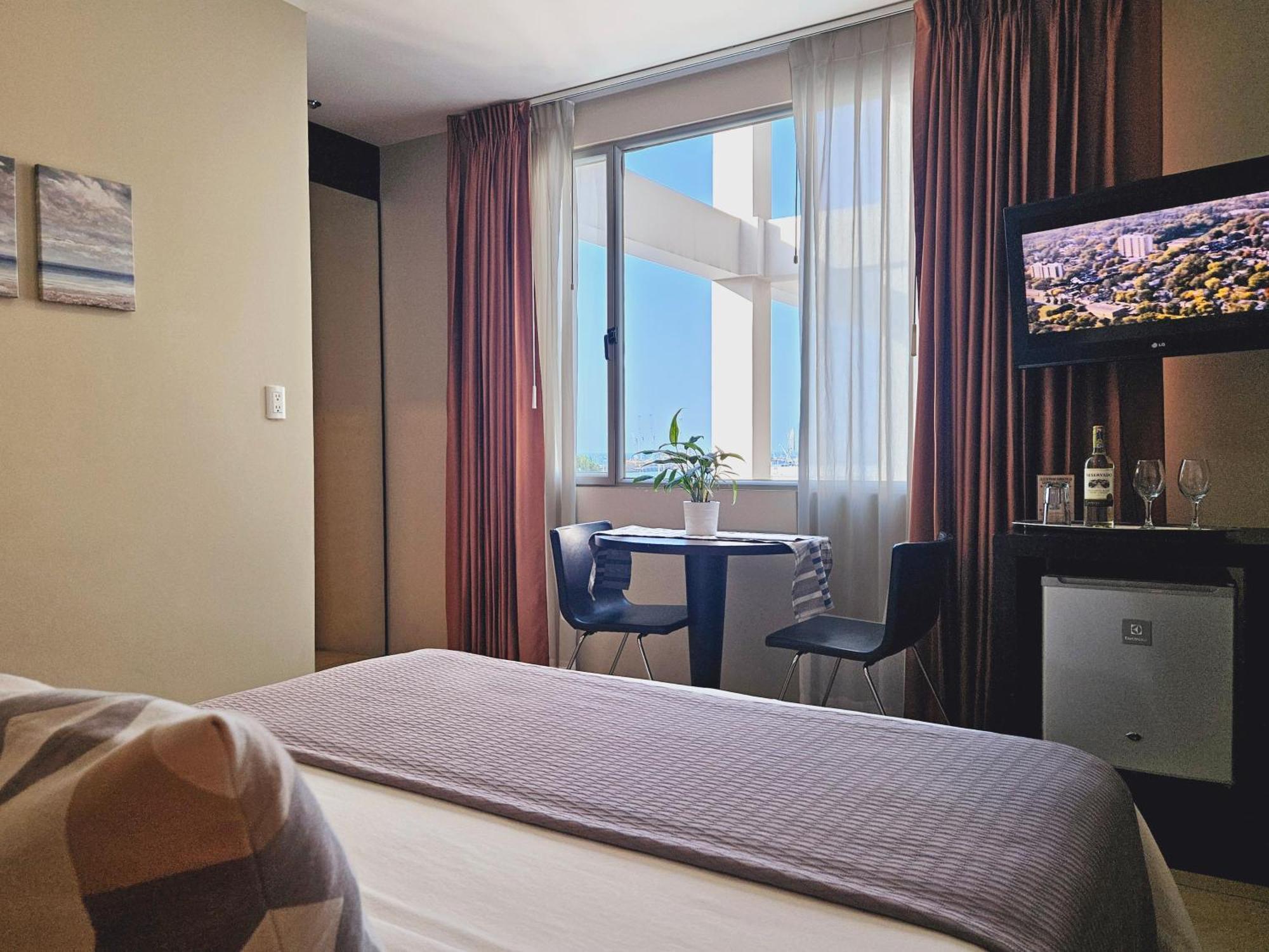 Hotel Perla Spondylus Manta Dış mekan fotoğraf