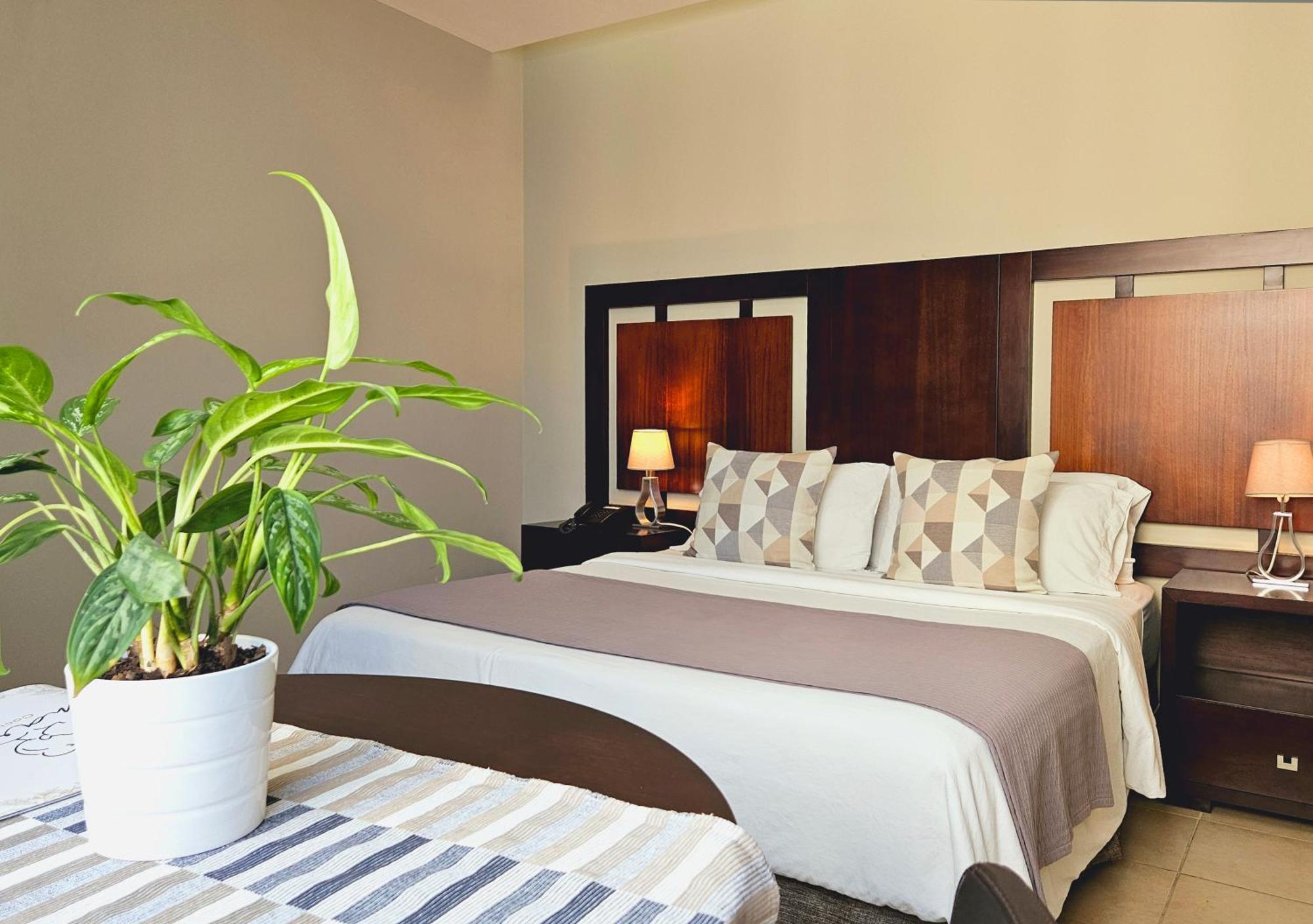 Hotel Perla Spondylus Manta Dış mekan fotoğraf