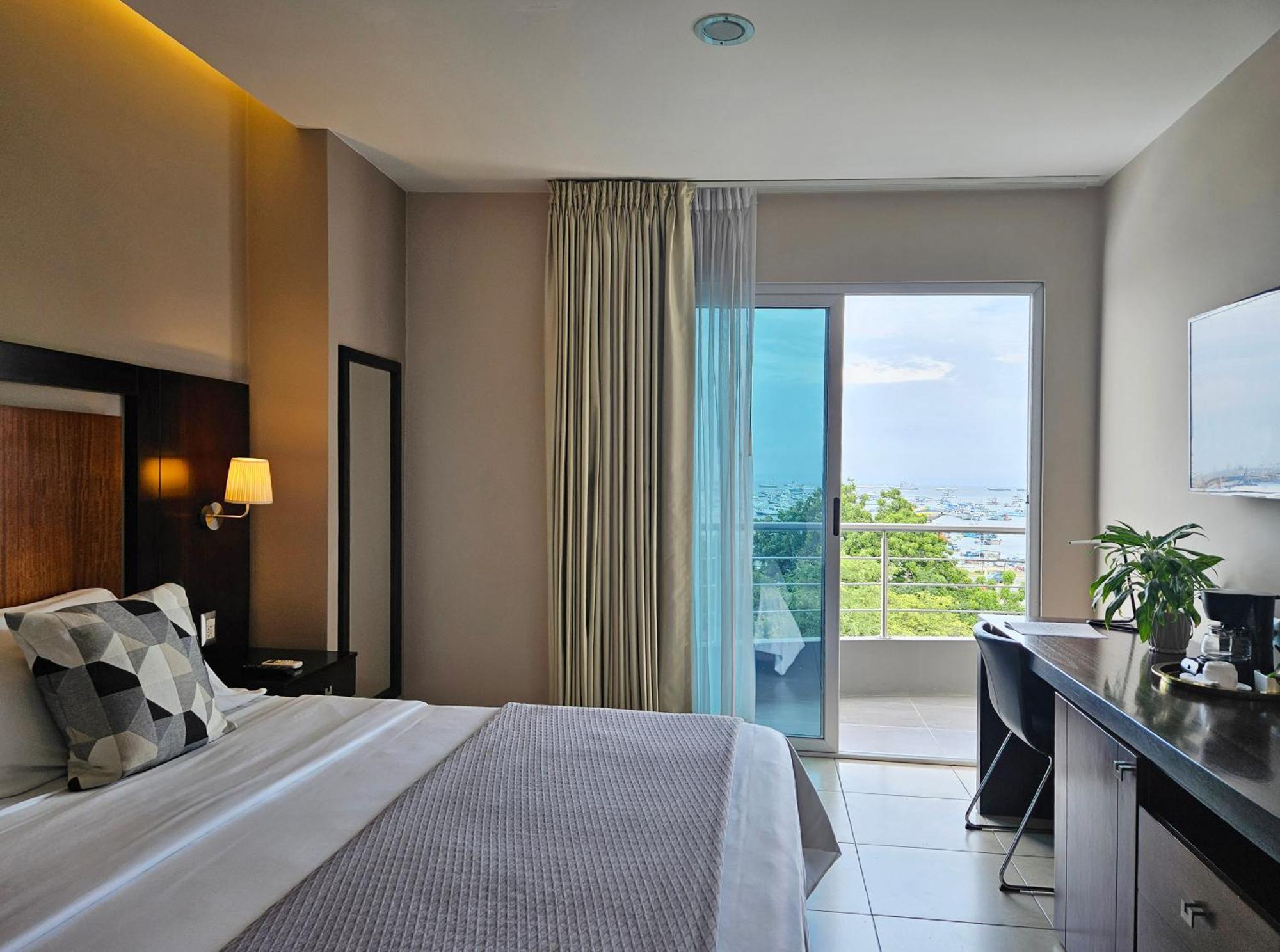 Hotel Perla Spondylus Manta Dış mekan fotoğraf